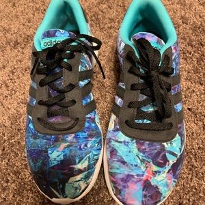 Adidas memory foam shoes